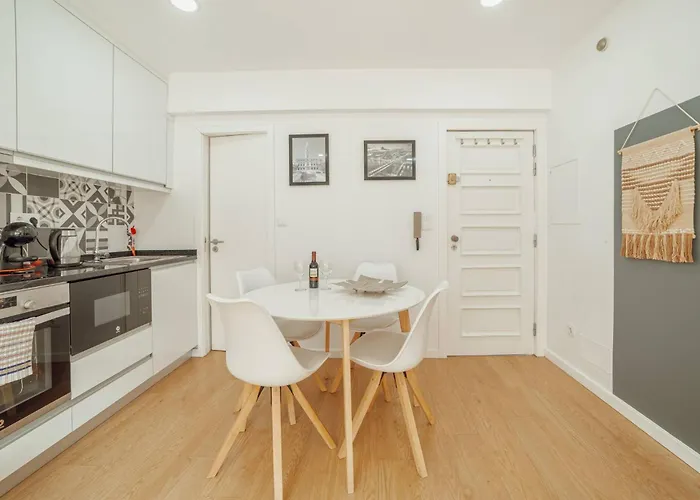 Coliseu By Hosty Порту