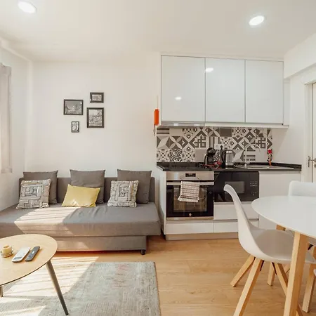 Lägenhet Coliseu By Hosty Oporto